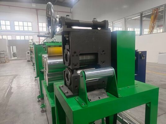 Nauwkeurige instelbaarheid, Veelzijdige prestaties – Embossmachine met flexibele diepte- en drukregeling