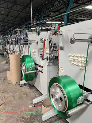 Semi-automatische Jumbo Roll Winding Machine 330kg voor polyester PET-band