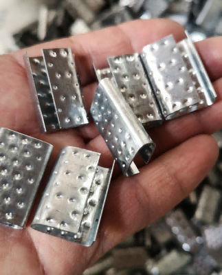Polyester-PET-banden met metalen afdichtingen met drukgatgrip